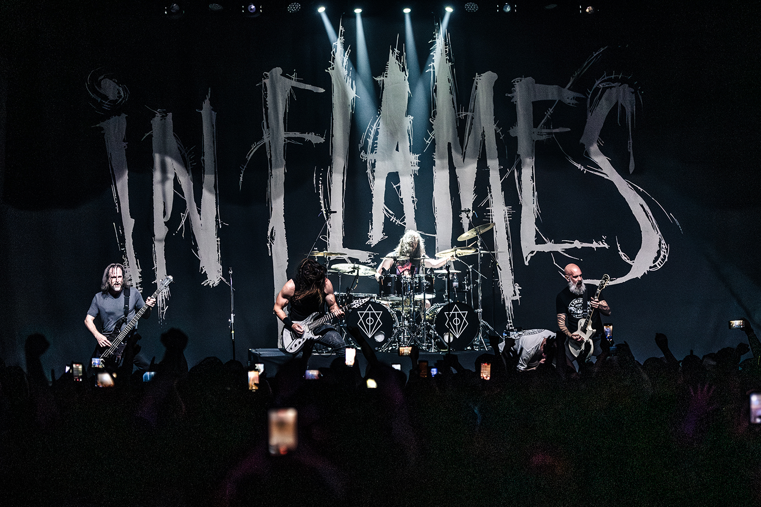 In Flames: Dominando su presente
